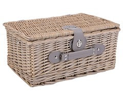 2-Person Wicker Picnic Basket